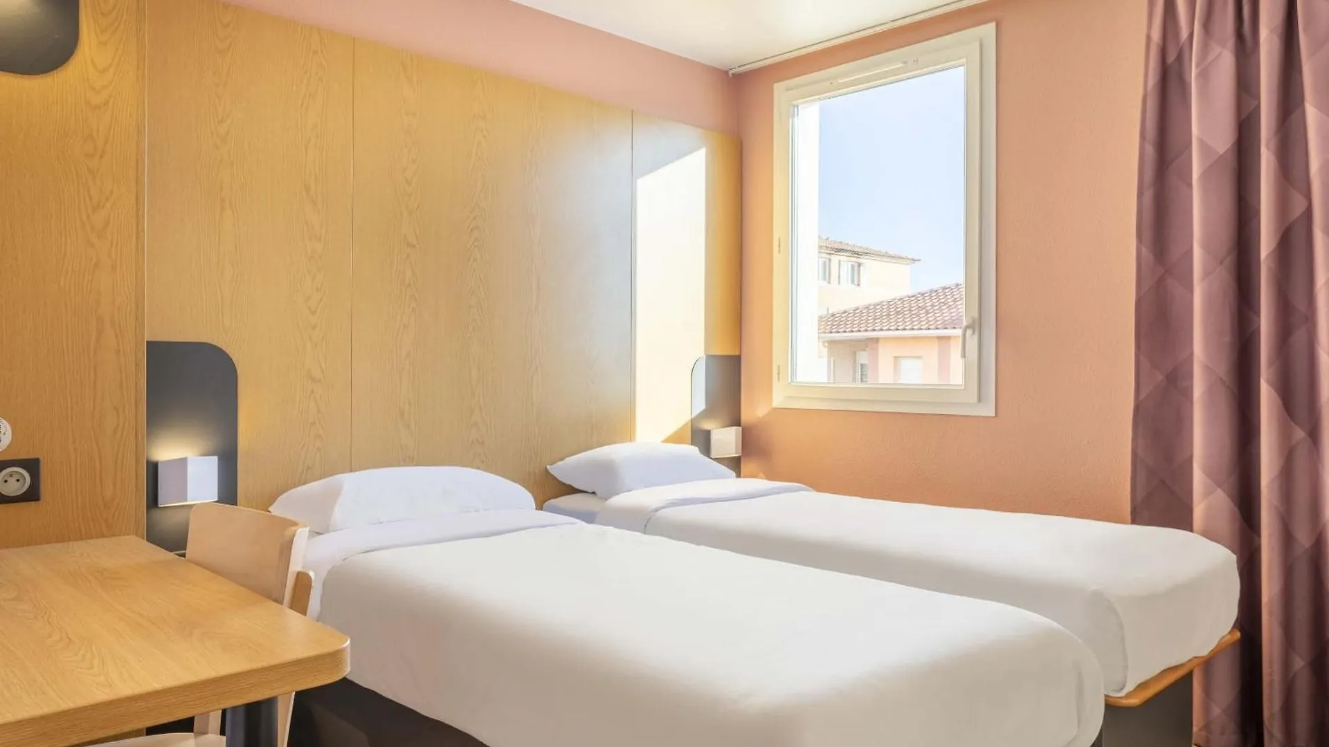 B&B Hotel Martigues Port-De-Bouc