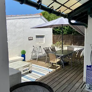 Appartement Maison De Avec Belle Terrasse